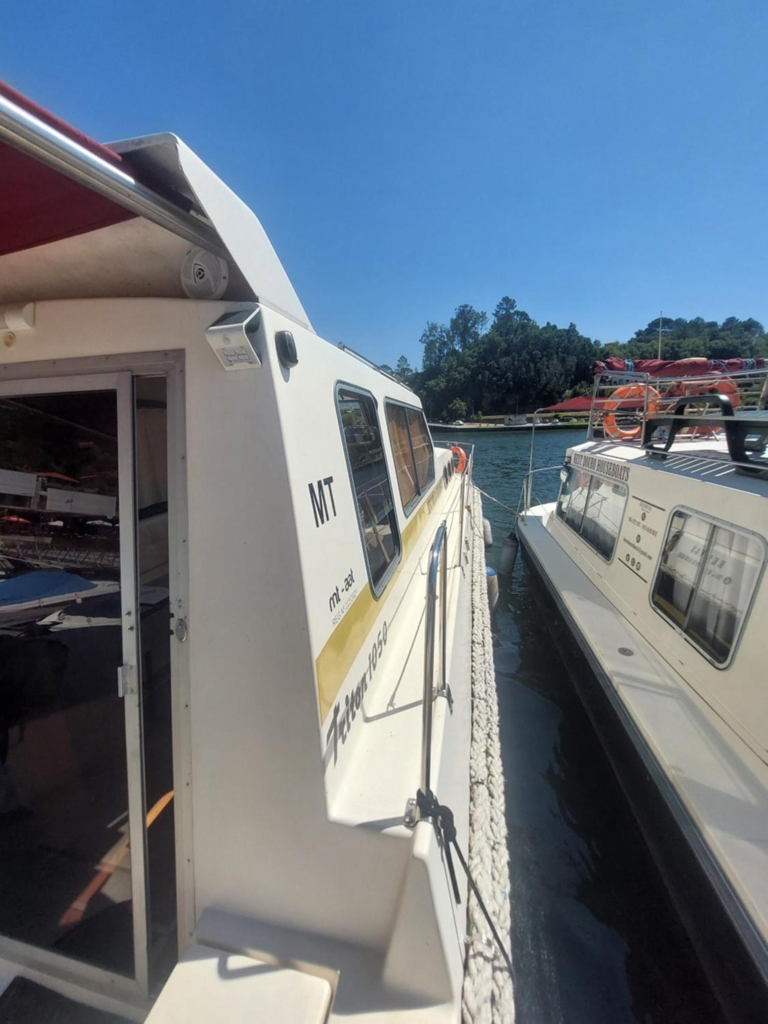 Douro Houseboats 호텔 Marco de Canavezes 외부 사진