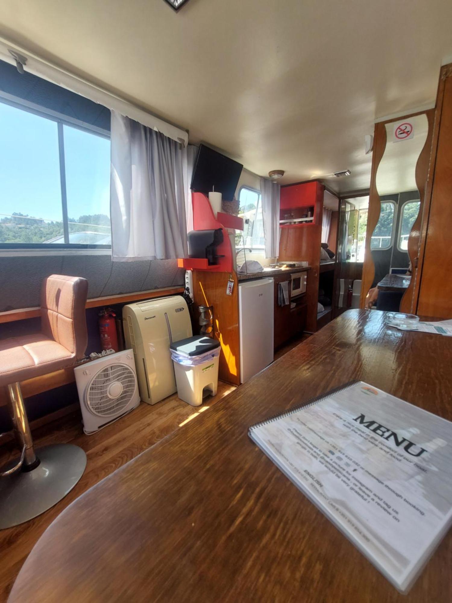 Douro Houseboats 호텔 Marco de Canavezes 외부 사진